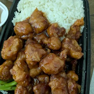 General Tsos Combo with white rice