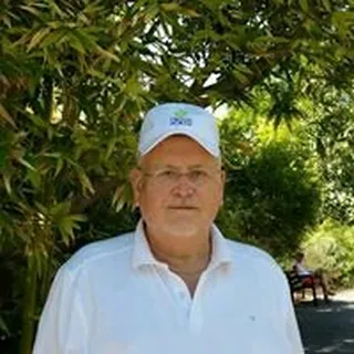 Michael Z.