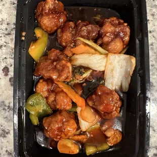 Half eaten general tso&apos;s chicken