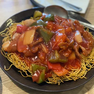 Tomato Beef Hong Kong Pan Fried Noodles(Crispy skinny egg noodles)