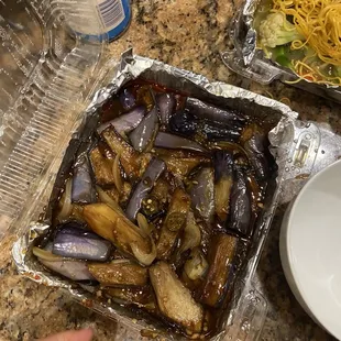 40. Eggplant Clay Pot with Garlic and Ginger
