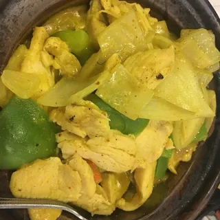 38. Curry Chicken Clay Pot