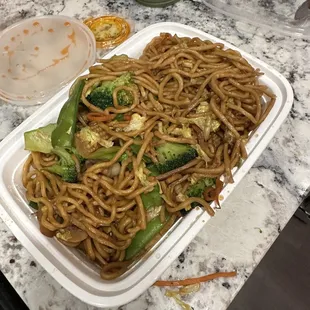 Lo Mein