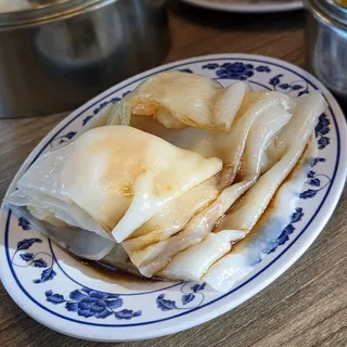 17. Shrimp Rice Roll