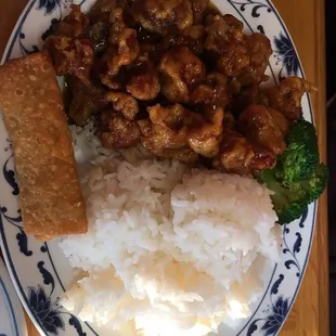 General Tso&apos;s Combination