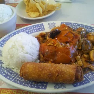 Garlic Chicken lunch special.