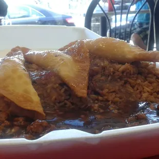 lobster sauce, rice and crab Rangoon lunch special