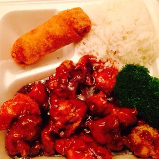 General TSO Chicken Dinner Combination (to go)
