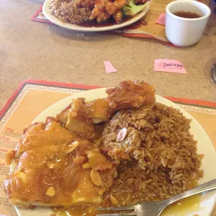 Classic Chinglish.   Good job  Exactly how it should b