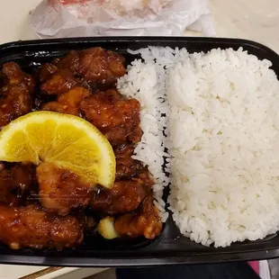 Orange Chicken lunch special.