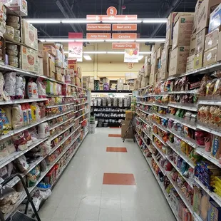 the aisle of a grocery store