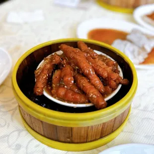 Steamed Chicken Feet $6.25
