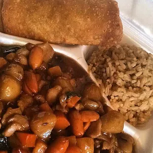 Kung pao lunch special, and egg roll.