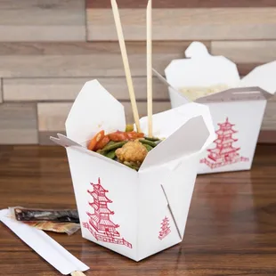 Love their traditional take home boxes cute and nostalgic !!!