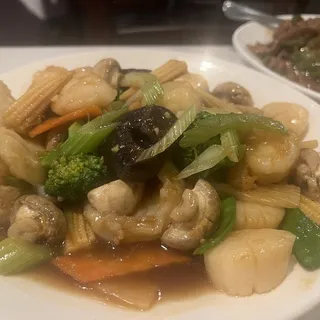 Happy Family Delight