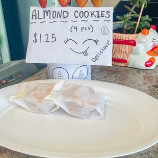 Almond Cookies