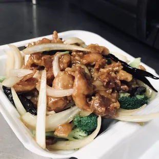 Hunan General Tso&apos;s Chicken