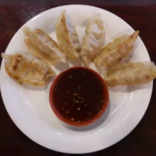 Fried Dumpling (soy sauce on the side)