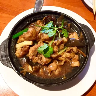 Chicken Chunks with Golden Mushrooms