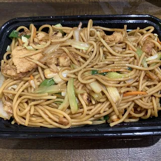 3. Chicken Lo Mein