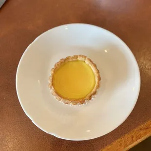 ig: @whatsviveating  |  egg tart