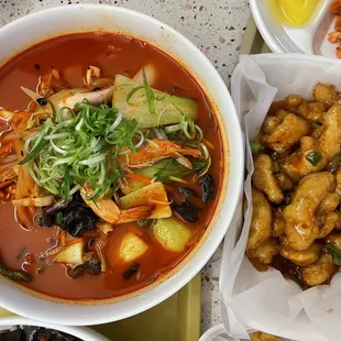 #19 - Spicy Seafood Noodle + Hot Pepper Fried Chicken