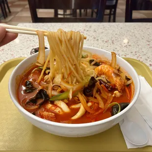 Spicy Seafood Noodle