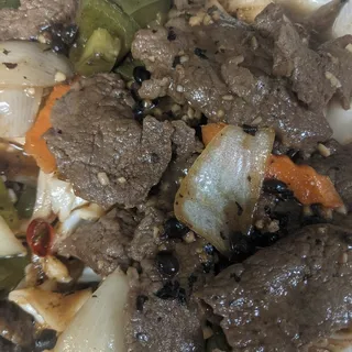 Beef Chow Fun with Black Bean Sauce Lunch Special