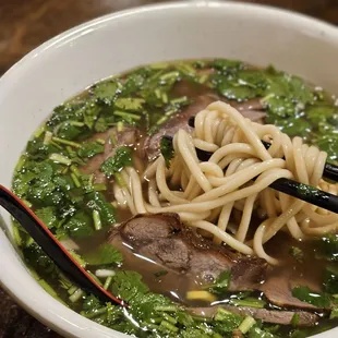 Original beef noodles, slightly thick noodles