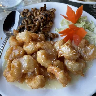 Honey walnut prawns