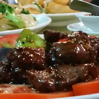 Filet Mignon in Black Pepper Sauce