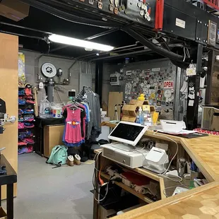 a view of the workshop