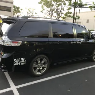 That's one of our 2018 Toyota Sienna SE, enjoy your ride.