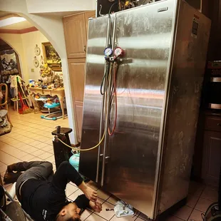 SUB-ZERO FREON LEAK UNDER THE UNIT. COMPLICATED REPAIR IN WAHIAWA