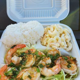Garlic shrimp plate