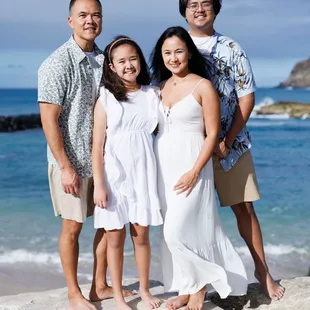 Outdoor family photo session.