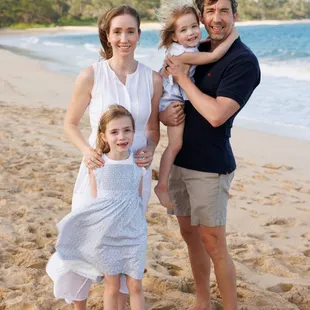 Outdoor family photo session.