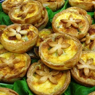 Individual Veggie Quiches (vegetarian &amp; gluten free)