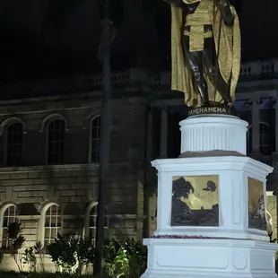 King Kamehameha Statue