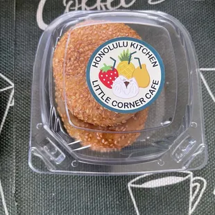 gin dui with black bean and peanut coconut