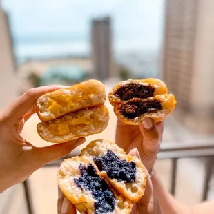 mini manapua: lilikoi, ube &amp; coffee