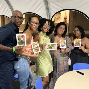 Met new friends, created fun art... what can get better about that!  Aloha