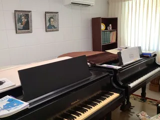 Joyce Shih Piano Studio