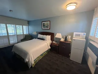 Hale Ali'i Navy Gateway