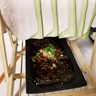 A5. Hanging Pork Belly with Garlic Sauce