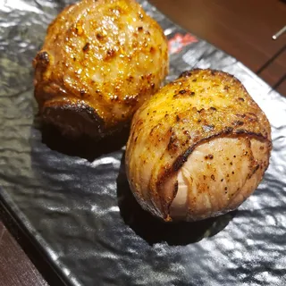 B7. Beef Wrapped Soft Boiled Egg