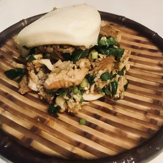 H5. Stuffed Pork Slider