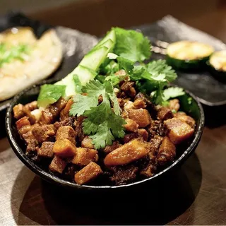 H6. Braised Pork Bowl