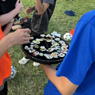 Share Handroll Platter to team members !!