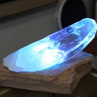 Best Jewelry Buyer, Seller, and Trader - Best Pawn Shop - Best Collectibles in Honolulu, Oahu, HI - Honolulu Trading Company